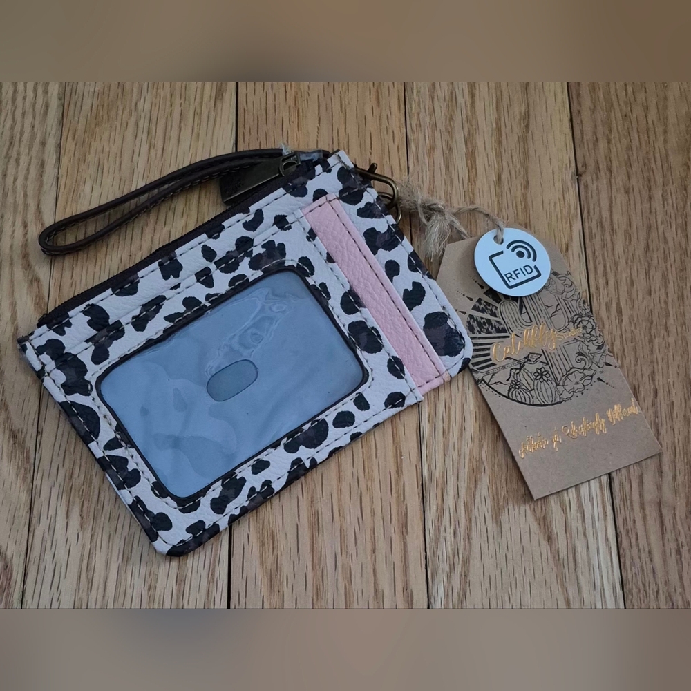 NEW Catchfly Women's Cheetah Print Card Holder Wristlet RFID 22035625WTAN